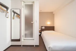 Super Hotel JR Fujiekimae Kinenkan - Chambre