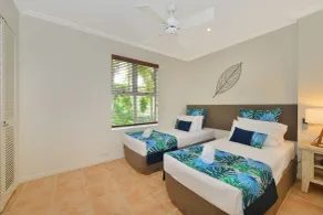 Cayman Villas Port Douglas - Camera