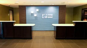 Holiday Inn Express Hotel & Suites Wichita Northeast by IHG - Réception