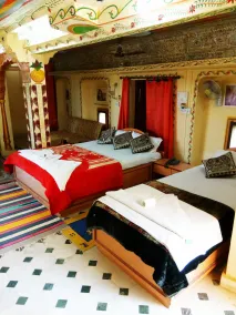 Hotel Paradise - Room