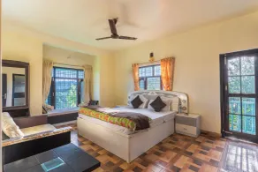 Oak Climbing Resort - Room