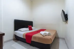 RedDoorz at Nagoya Indah Batam - Værelse