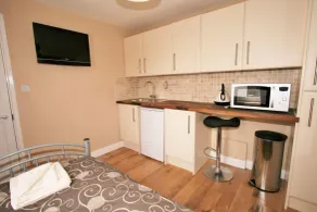 Central Studios 87 Tennyson Road - Habitación