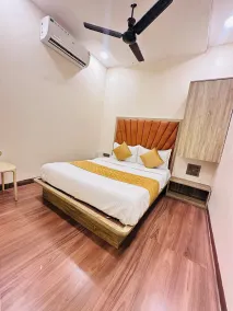 Hotel Royce BKC - Near Jio Convention Centre and US Consulate - Zimmer