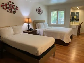 Carmel Resort Inn - Room