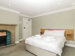 Harcombe House Rooms - First Floor King - Værelse