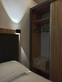 Döşemealtı Konfor Hotel - Værelse