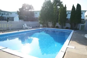 Hotel Moncton - Piscine