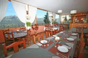 Estancia Del Carmen Mountain Resort - Restaurant
