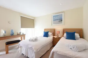 Ocean View - Quarto