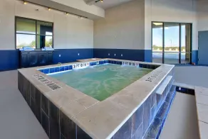 La Quinta Inn & Suites by Wyndham Lubbock Southwest - Piscine