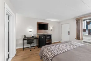 Econo Lodge Cranston - Providence - Room