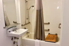 Motel 6-Coalinga, CA - East - Salle de bain