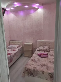 zura - Room
