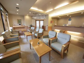 Hotel Route-Inn Tendo - Coin salon dans le hall