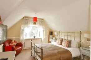 Hollies Guest House - Zimmer