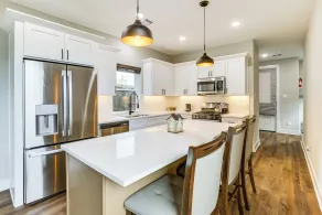 Modern Home w/ Private Yard in Northeast H-town! - Interior