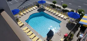 Sea Hawk Motel - Pool