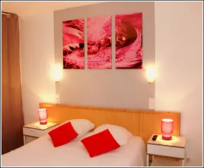 Hotel Le Bourgogne - Værelse