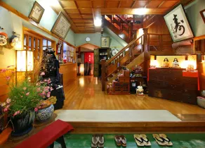 Mogamiya Ryokan - Entrée intérieure