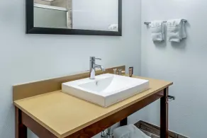 Riverview Inn & Suites, an Ascend Collection Hotel - Chambre