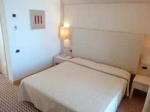Hotel Mara - Rum