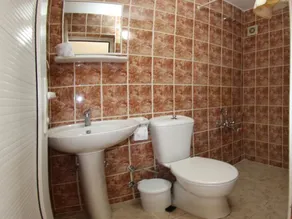 Tuncay Pension - Bathroom