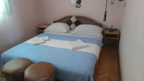 Apartments & Hostel Zdrava Hrana - Room