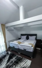 HOTEL GOLDEN CITY - Interiør
