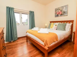 Hare Barn - Room