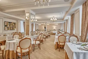 Honour and Grace Hotel - Restaurant