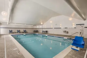 Comfort Inn & Suites Gaylord - Piscine