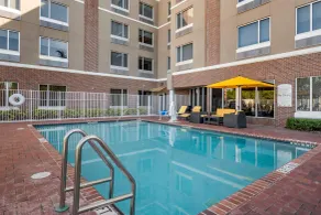 Cambria Hotel Ft Lauderdale, Airport South & Cruise Port - Piscine