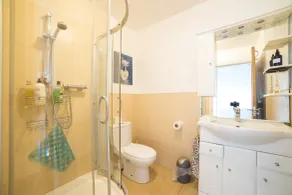 Rathescar Grove Guest House - Bathroom