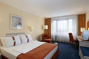 Holiday Inn Stuttgart by IHG - Room