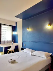Hôtel La Tour des Anglais - Værelse