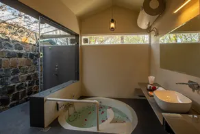 The Riverwood Forest Retreat-Kanha - Bathroom