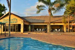 Destiny Lodge - Pool