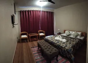 Paradiso Guest House - Room