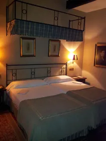 Parador de Santillana Gil Blas - Room