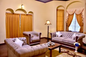 Royal Majesty Bungalow - Lobby