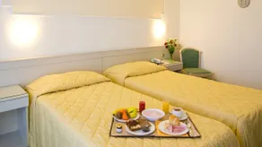 Hotel Terme Antoniano - Habitación