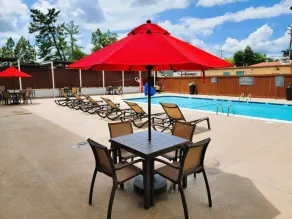 Best Western Plus Laurel - Piscine