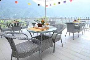 SPT Clarks Inn Suite Mandi  - Restaurant