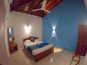 Girilena Guest House - Room