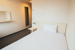 Quintessa Hotel Kokura Comic & Books - Room