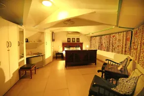 Jaipur Inn - Room