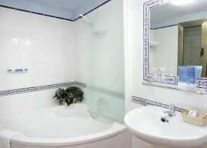 Hotel Restaurant OCELL FRANCOLI LA FONDA - Badezimmer