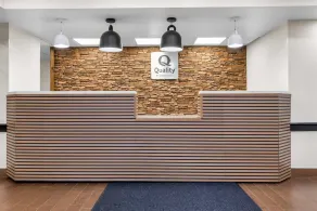 Quality Inn Brewerton - Syracuse Oneida Lake Area - Hall