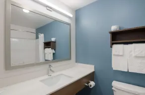 WoodSpring Suites Lynchburg VA - Bathroom